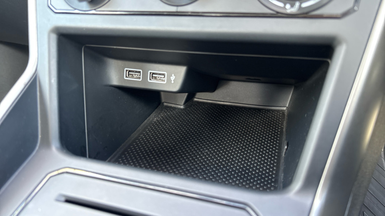 Volkswagen Polo 1.0 75 SE 5dr Petrol Hatchback